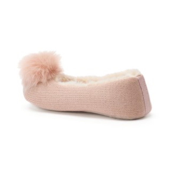 LC LAUREN CONRAD Pink Knit Slippers & Sleep Mask - Picture 5 of 8